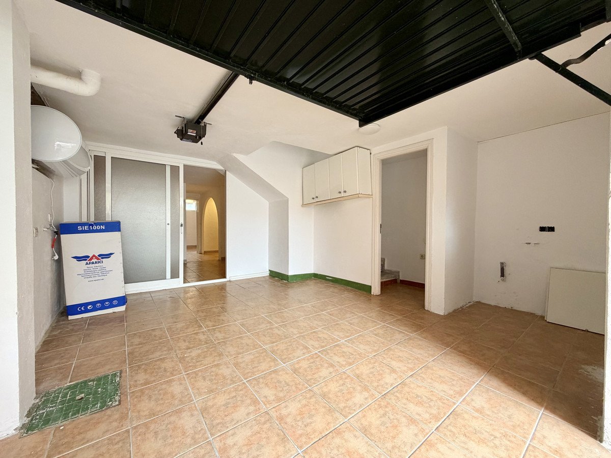 2 Bed Townhouse in Estepona