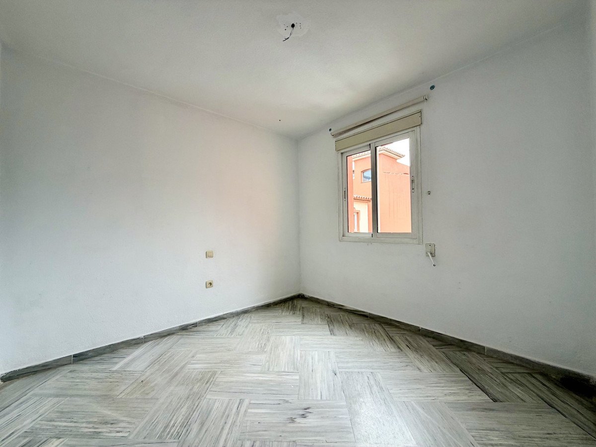 2 Bed Townhouse in Estepona