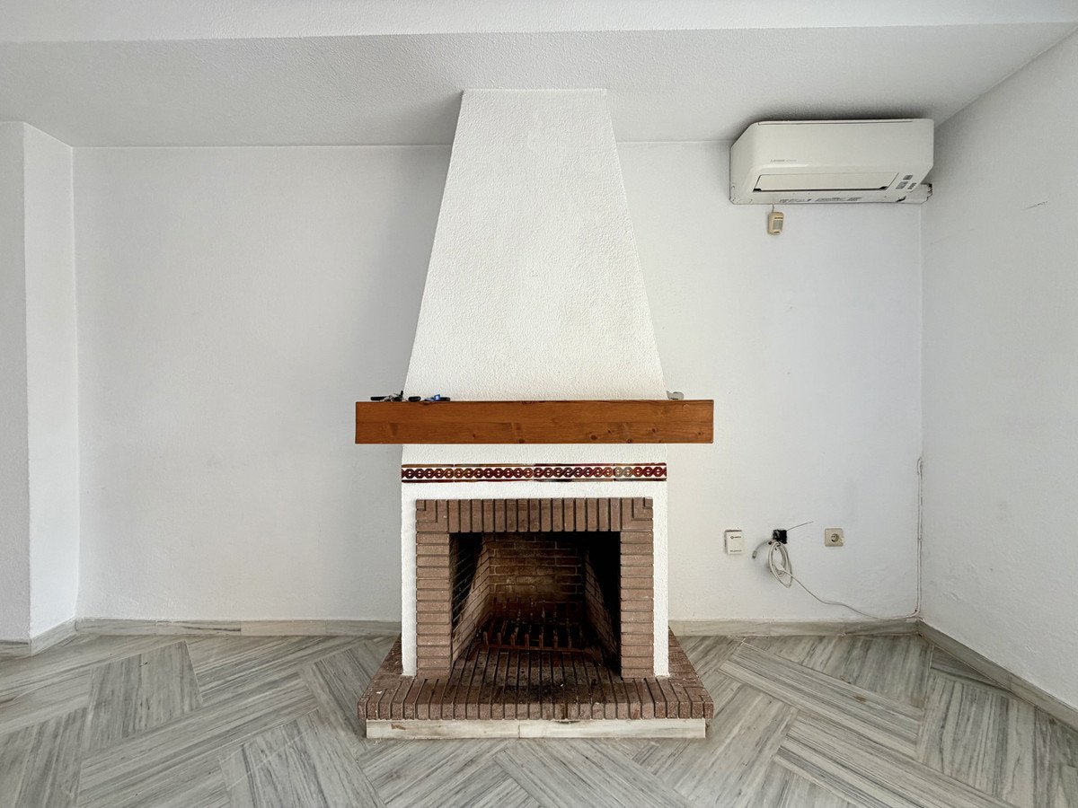 2 Bed Townhouse in Estepona