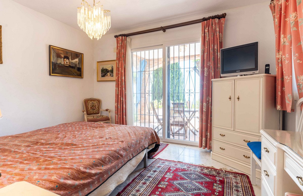 5 Bed Detached Villa in Mijas
