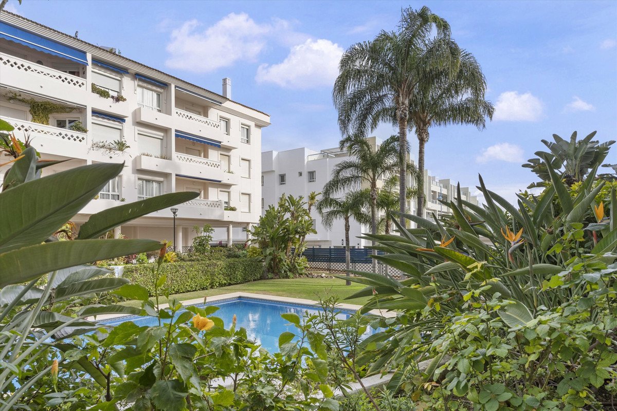 4 Bed Penthouse in San Pedro de Alcántara
