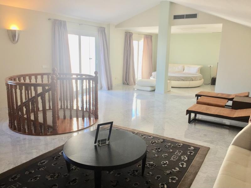 3 Bed Penthouse in Puerto Banús