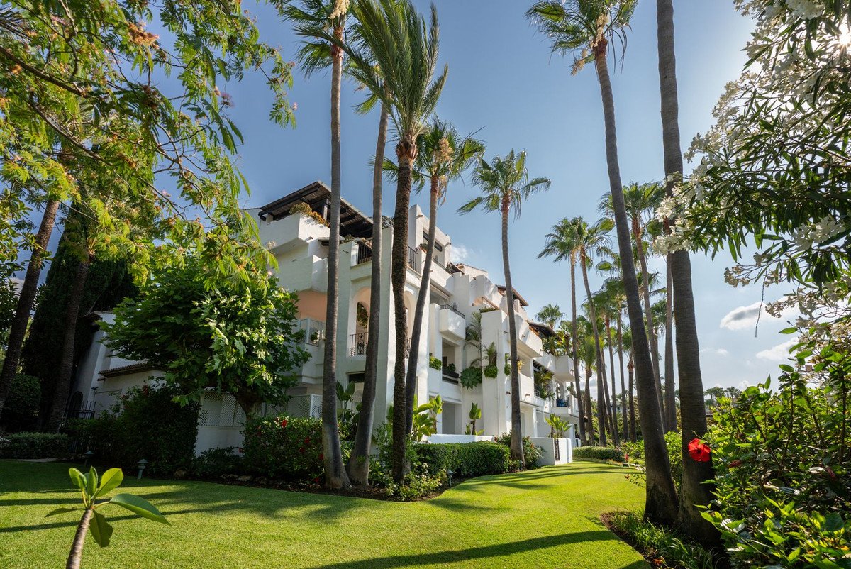 3 Bed Penthouse Duplex in Marbella