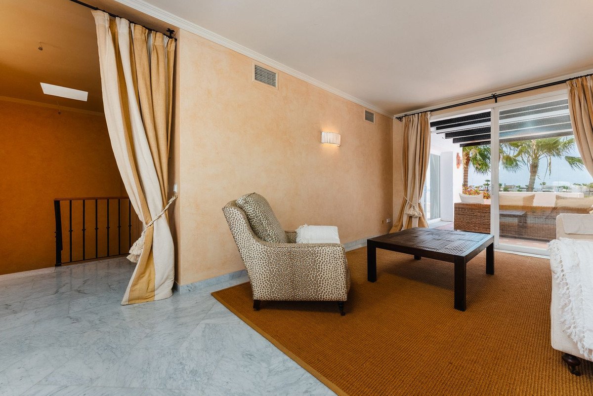 3 Bed Penthouse Duplex in Marbella