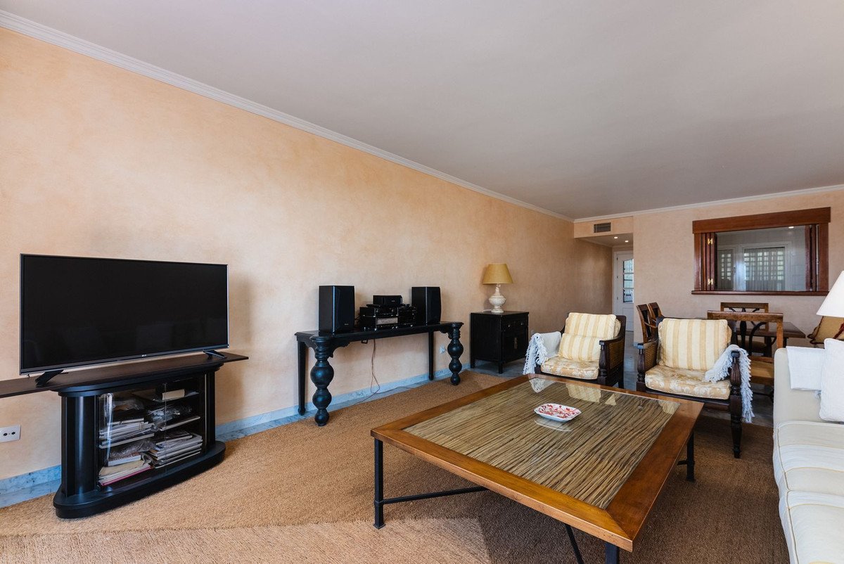 3 Bed Penthouse Duplex in Marbella