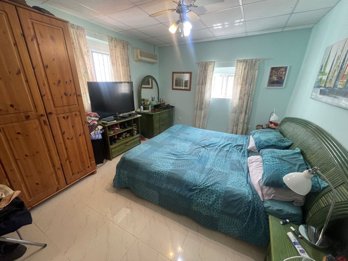 3 Bed Detached Villa in Alora