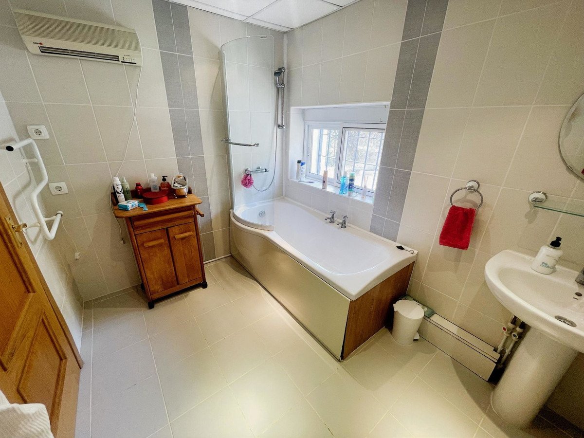 3 Bed Detached Villa in Alora