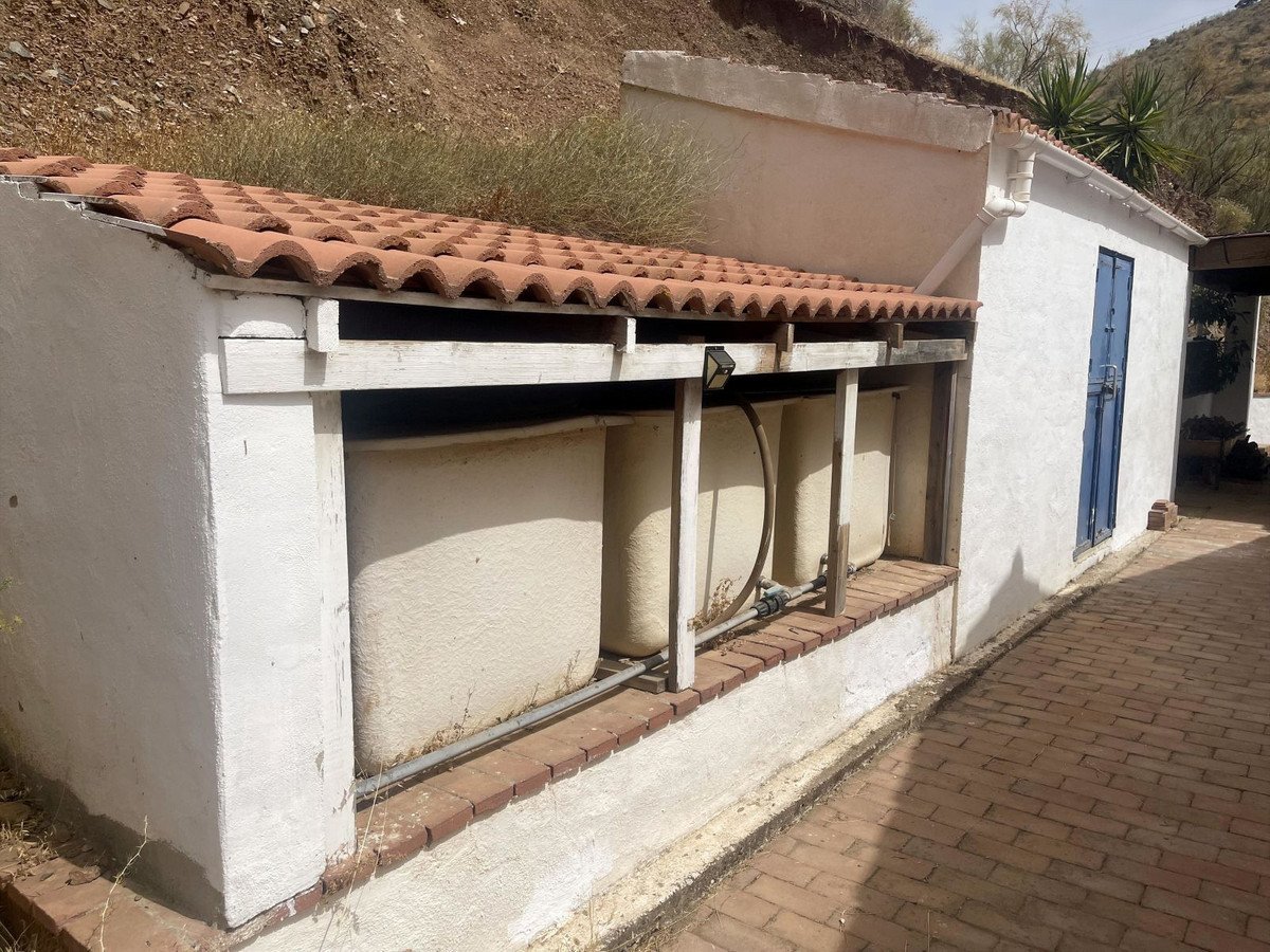 3 Bed Detached Villa in Alora