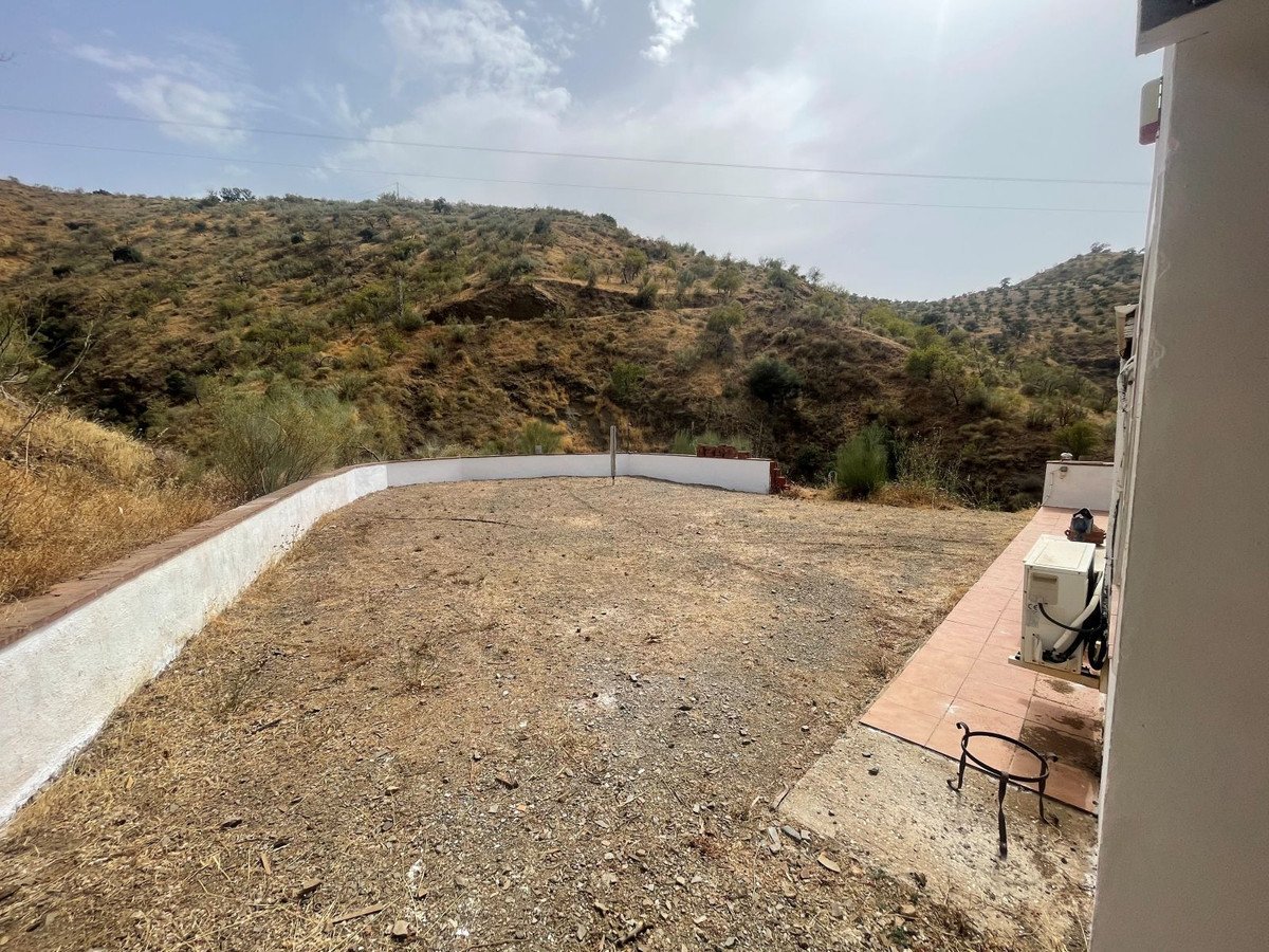 3 Bed Detached Villa in Alora