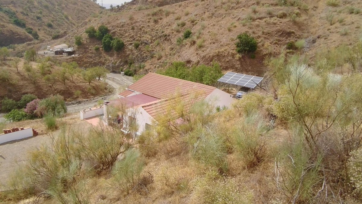3 Bed Detached Villa in Alora