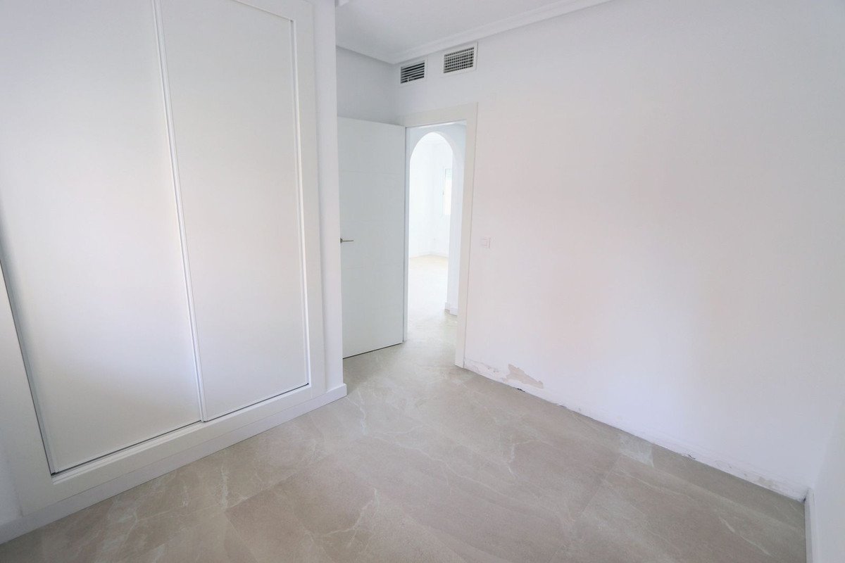 2 Bed Ground Floor Apartment in Torre de la Horadada