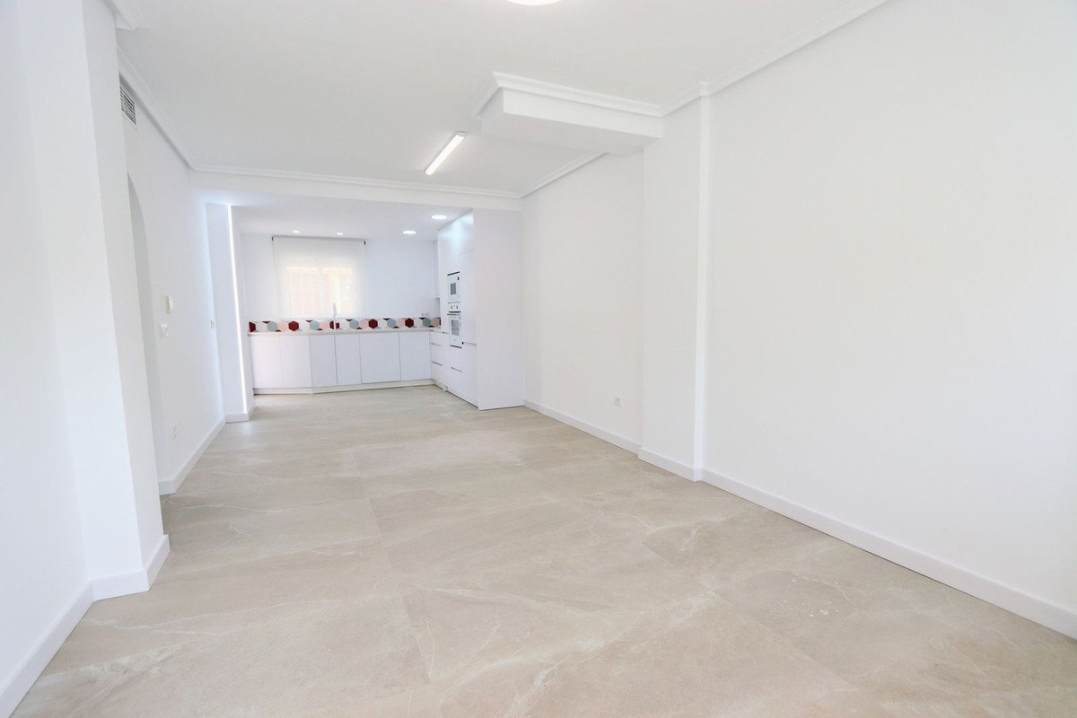 2 Bed Ground Floor Apartment in Torre de la Horadada