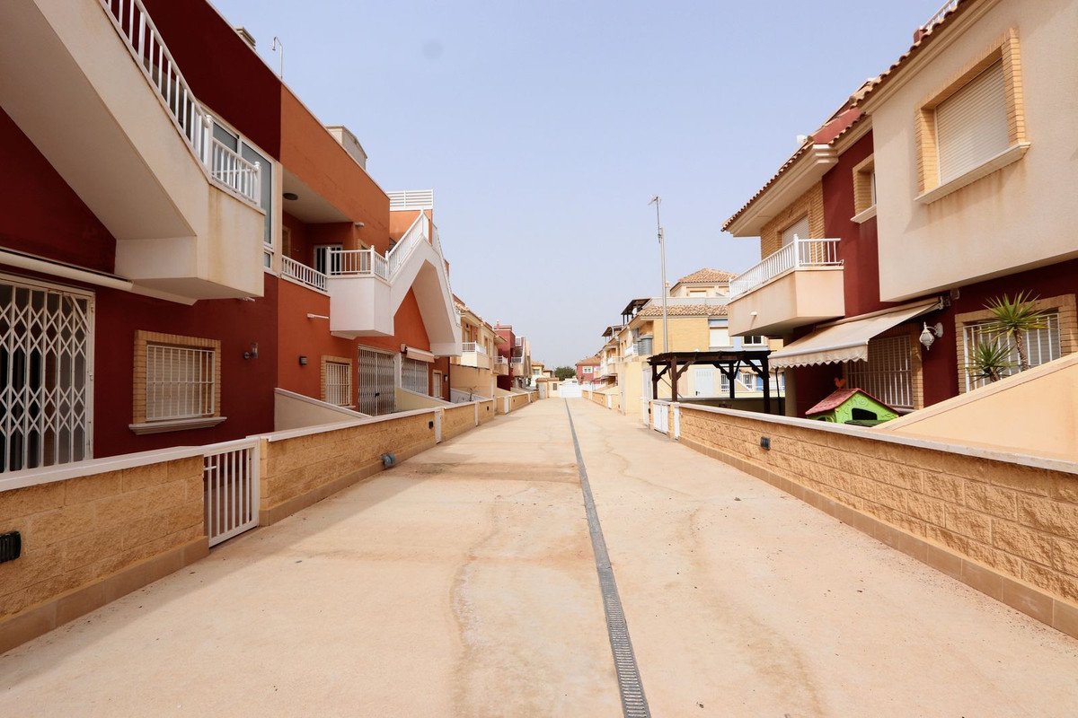 2 Bed Ground Floor Apartment in Torre de la Horadada