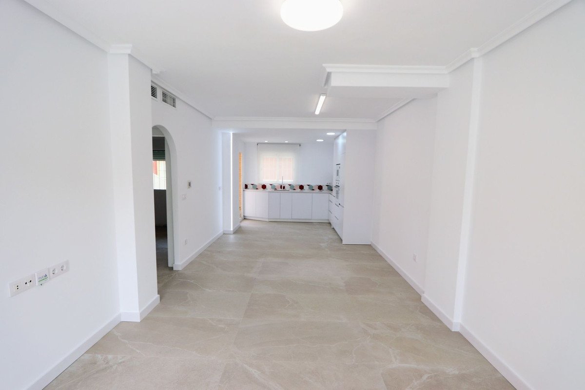 2 Bed Ground Floor Apartment in Torre de la Horadada