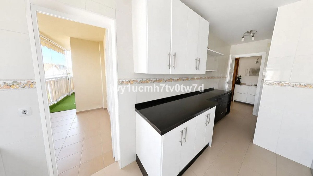 3 Bed Middle Floor Apartment in Mijas