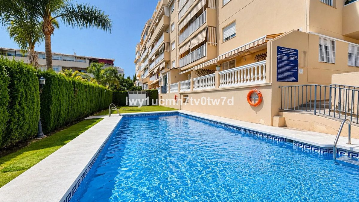 3 Bed Middle Floor Apartment in Mijas