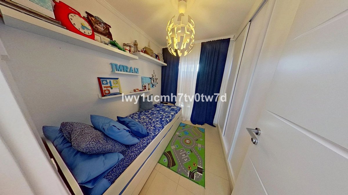 3 Bed Middle Floor Apartment in Mijas