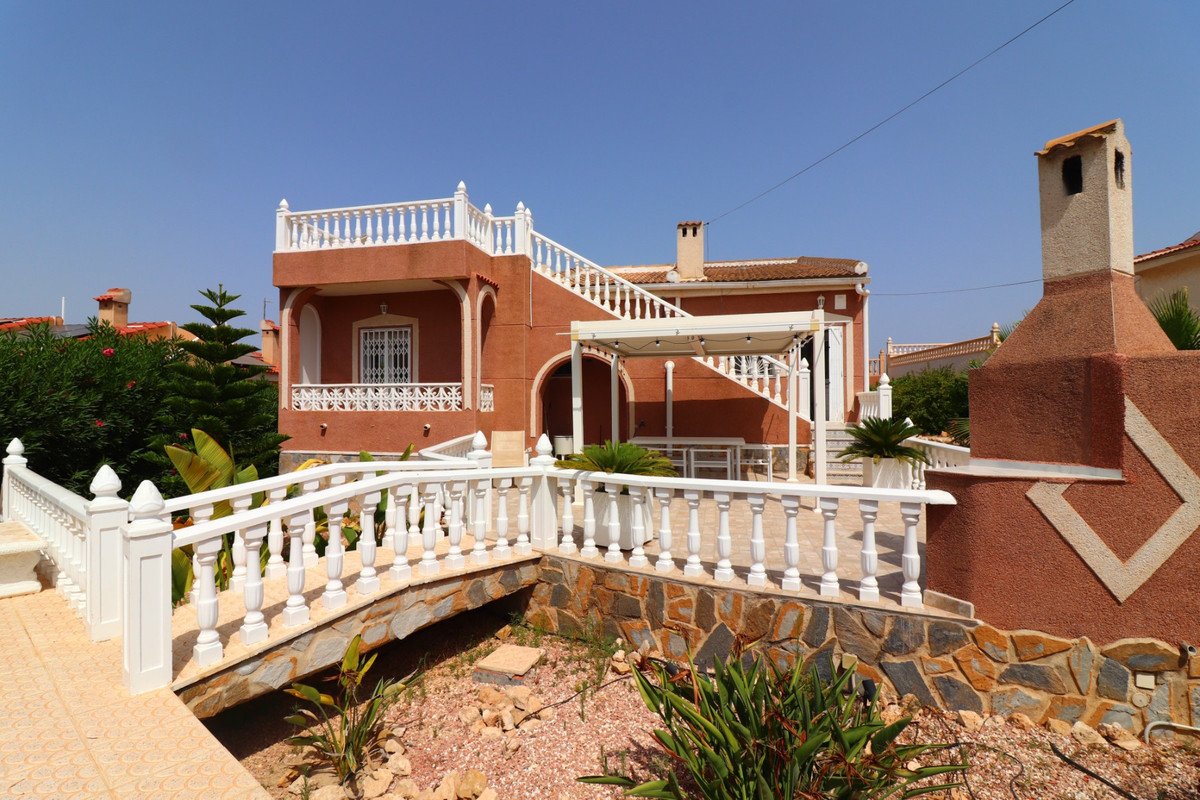 3 Bed Detached Villa in Ciudad Quesada