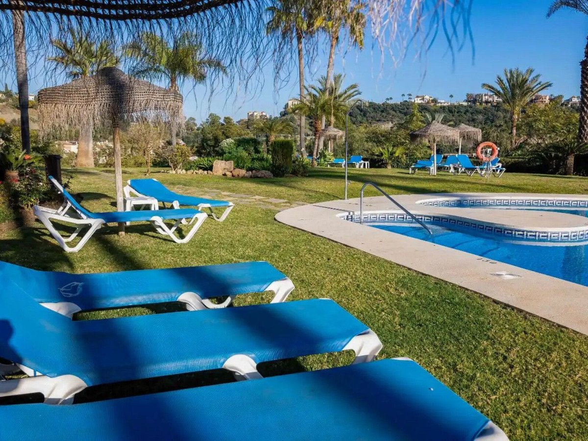 3 Bed Ground Floor Apartment in Los Arqueros