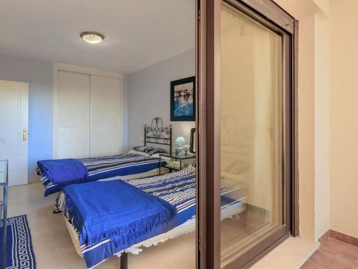 3 Bed Ground Floor Apartment in Los Arqueros