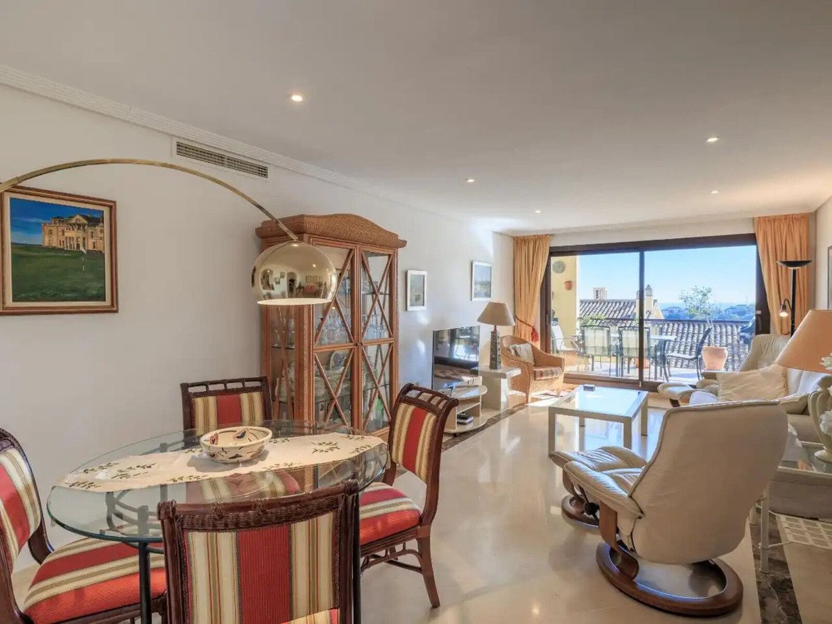 3 Bed Ground Floor Apartment in Los Arqueros