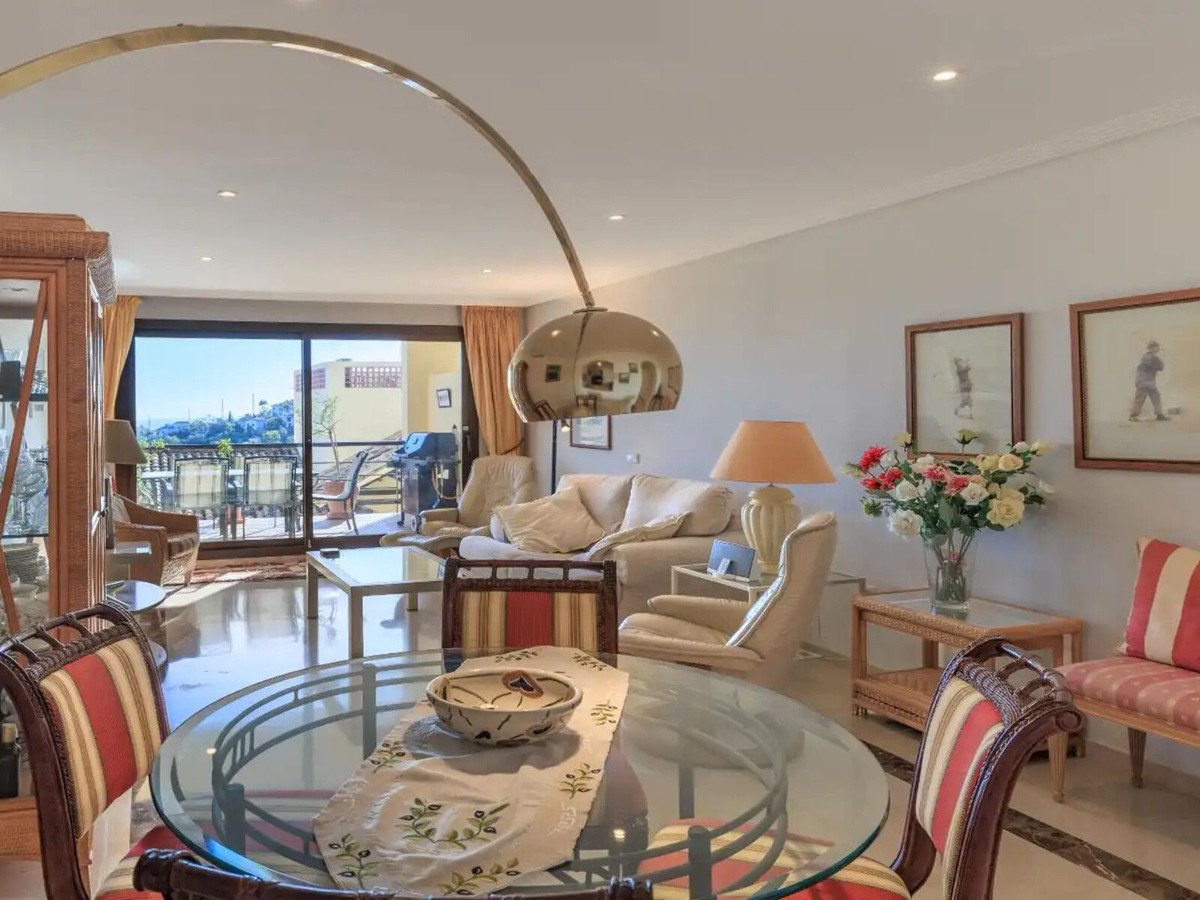3 Bed Ground Floor Apartment in Los Arqueros