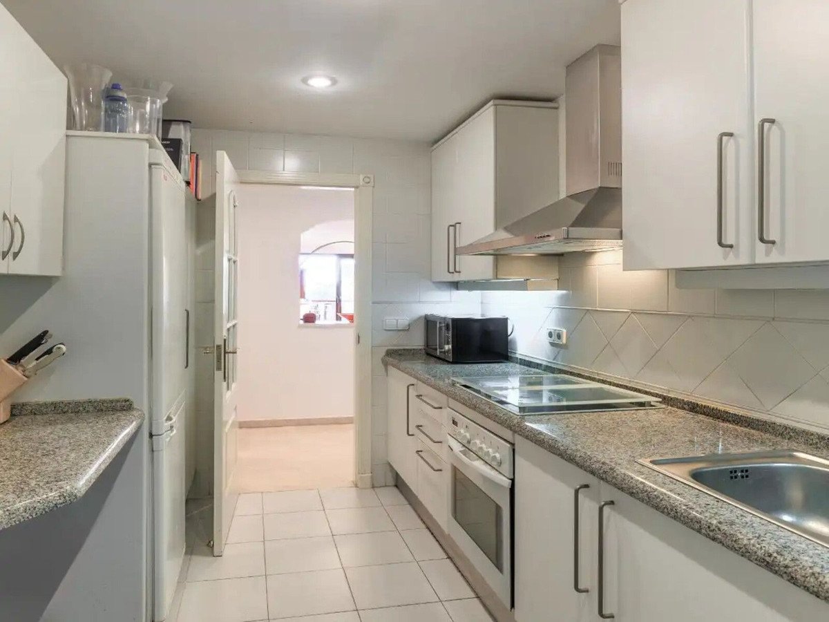 3 Bed Ground Floor Apartment in Los Arqueros