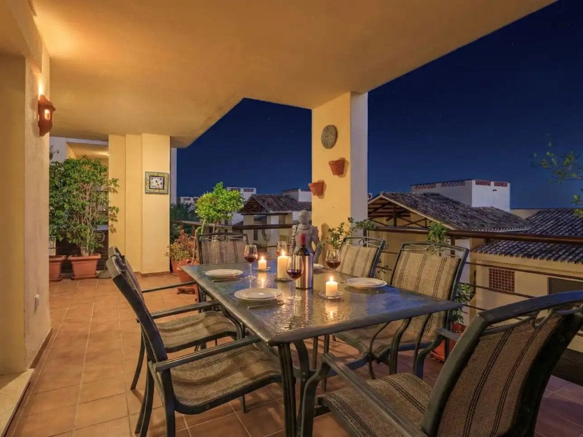 3 Bed Ground Floor Apartment in Los Arqueros