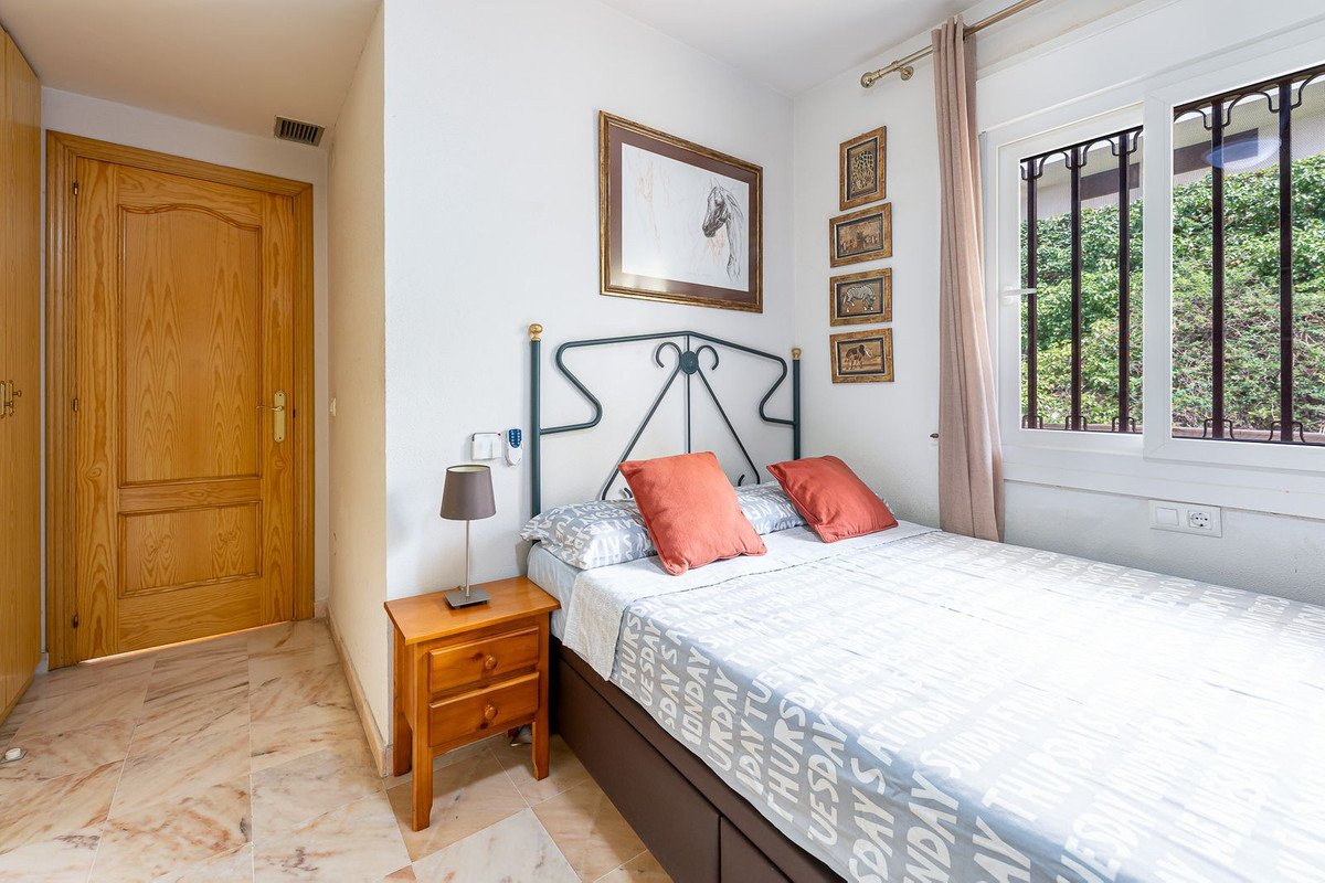 3 Bed Middle Floor Apartment in Torrequebrada