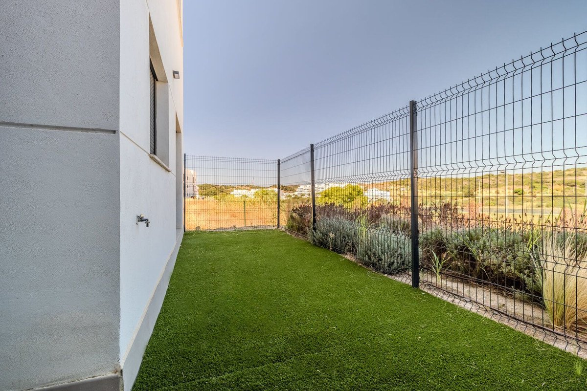3 Bed Ground Floor Apartment in Estepona