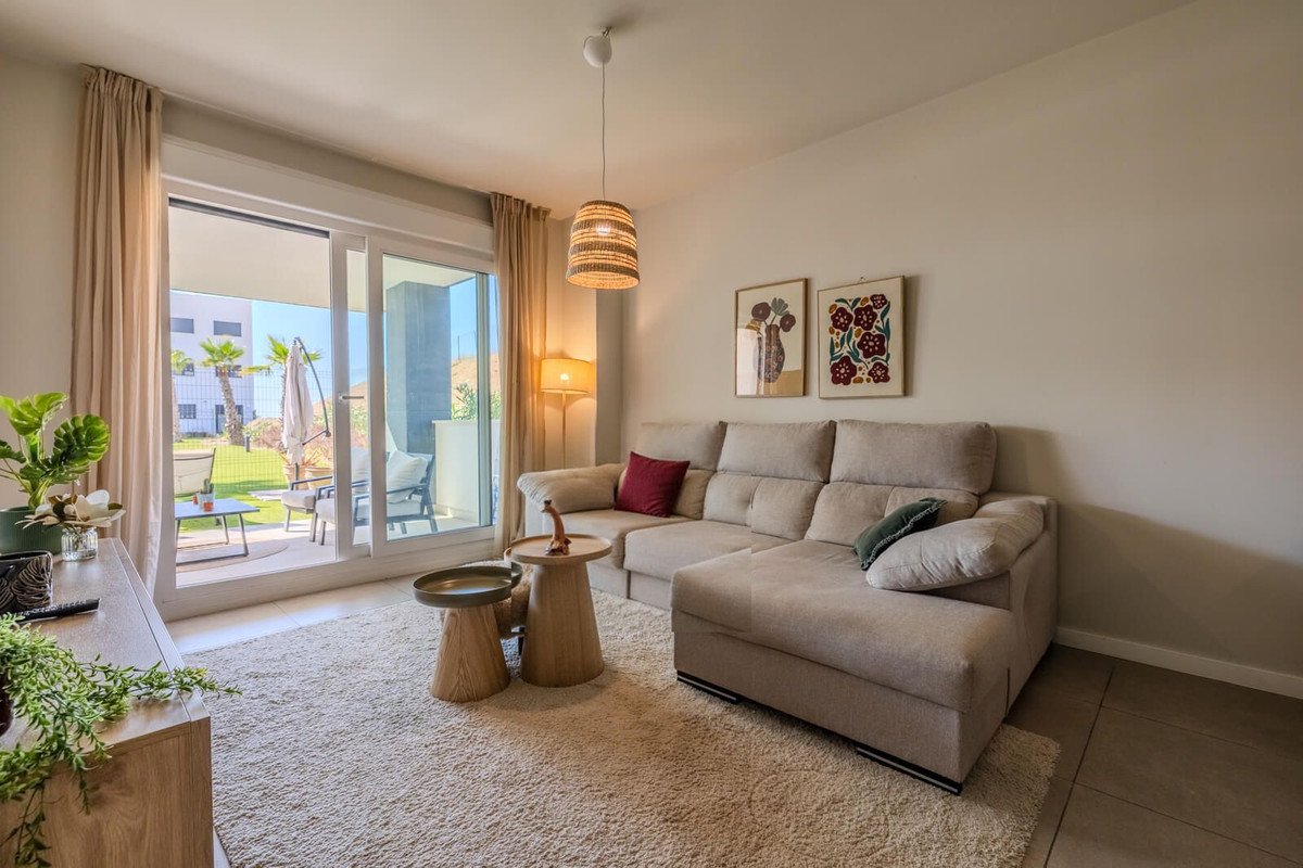 3 Bed Ground Floor Apartment in Estepona