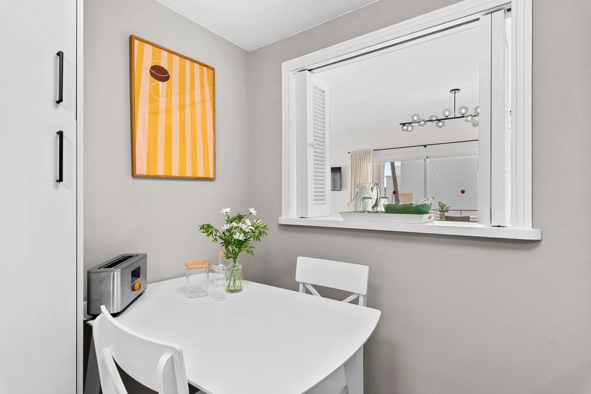 3 Bed Middle Floor Apartment in El Presidente