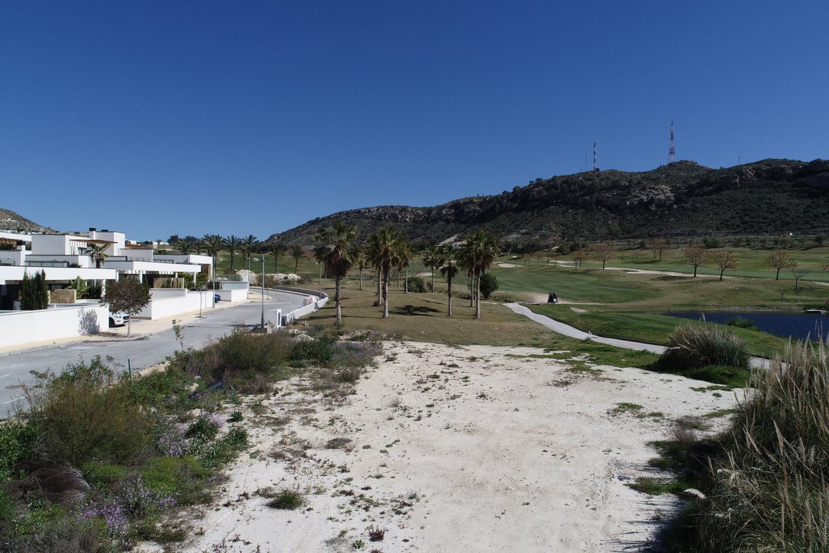 4 Bed New Development in Monforte Del Cid