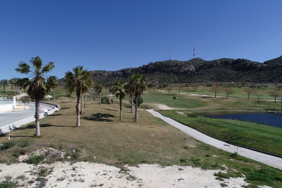 4 Bed New Development in Monforte Del Cid