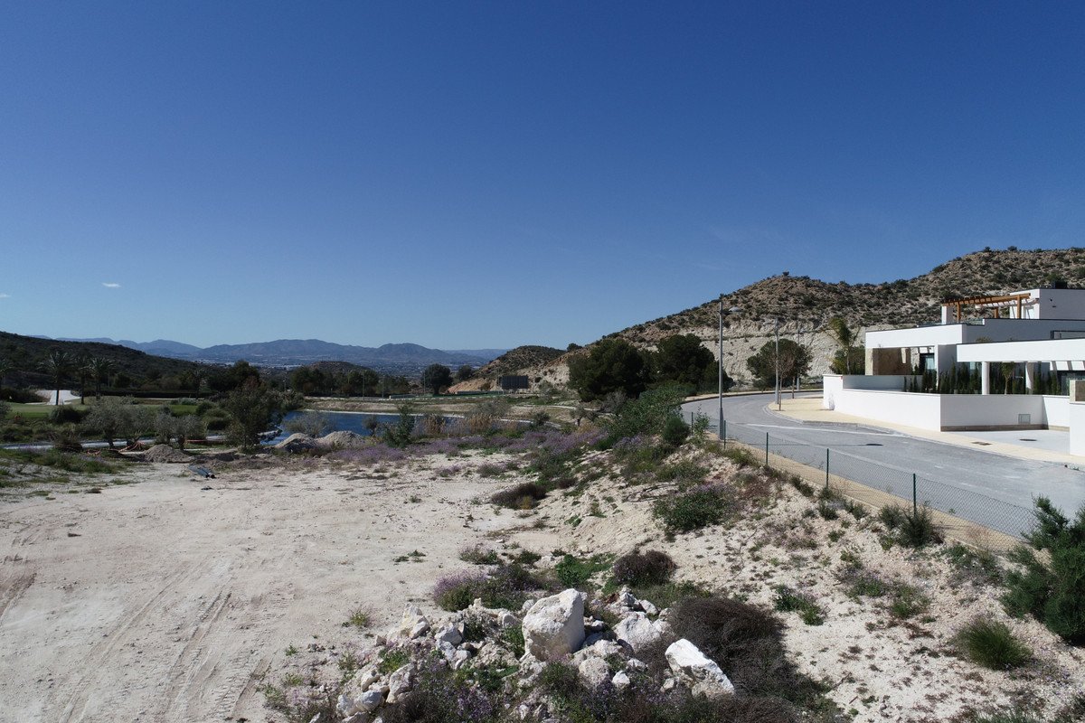 4 Bed New Development in Monforte Del Cid