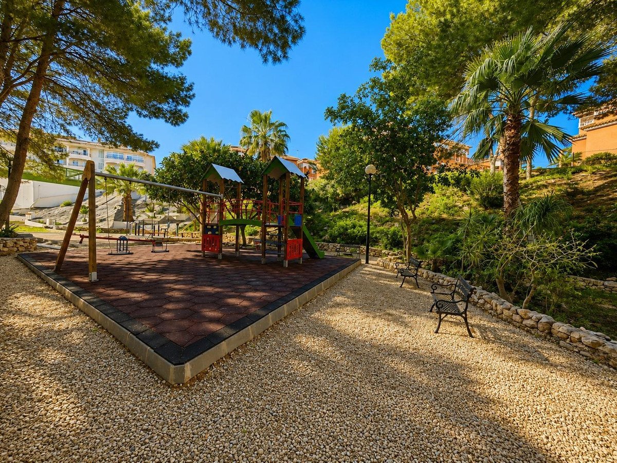 2 Bed Bungalow in Playa Flamenca