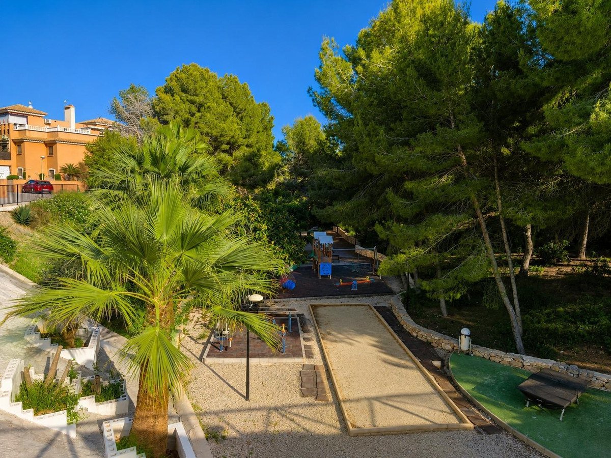2 Bed Bungalow in Playa Flamenca