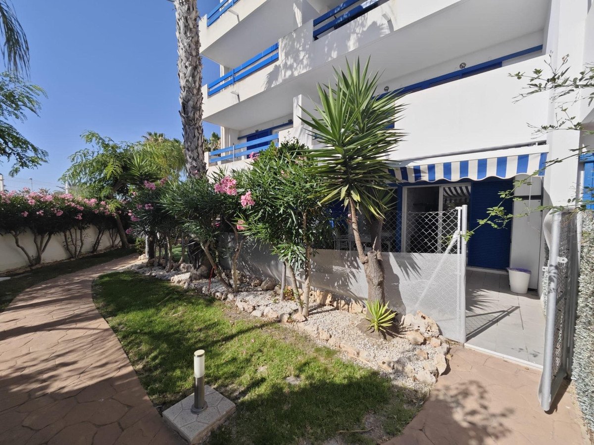 1 Bed Ground Floor Apartment in Punta Prima
