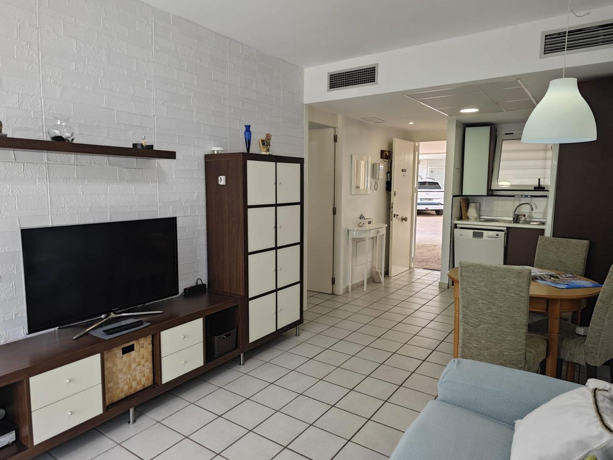 1 Bed Ground Floor Apartment in Punta Prima