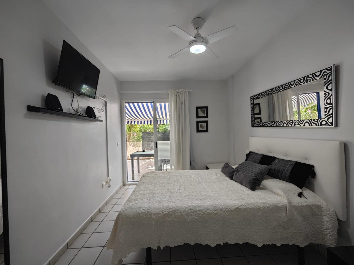 1 Bed Ground Floor Apartment in Punta Prima