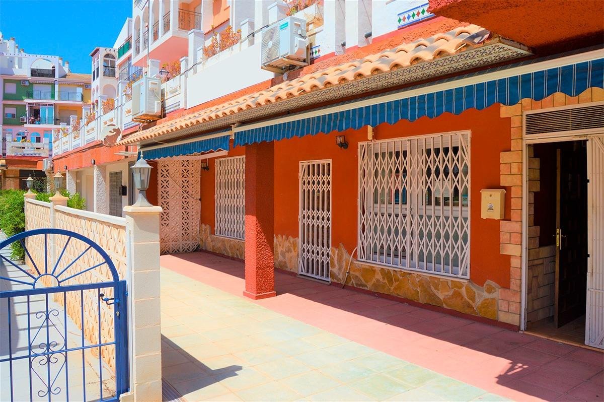 Commercial Premises in La Veleta