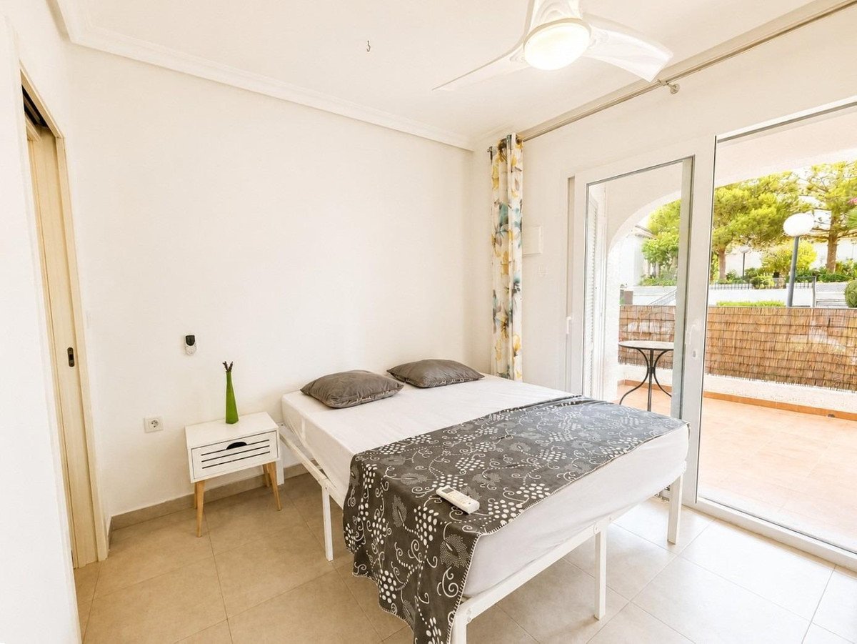 2 Bed Bungalow in Cabo Roig