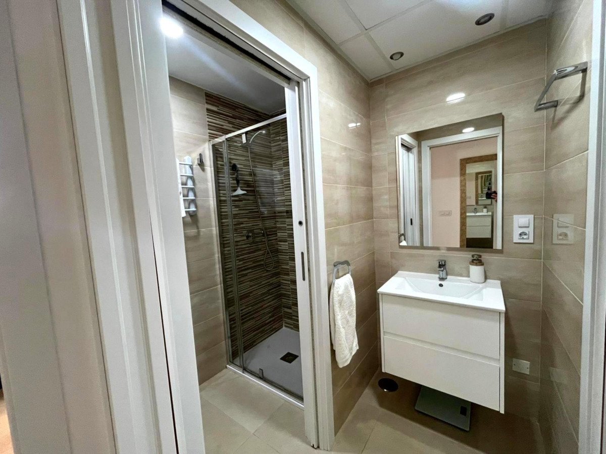2 Bed Ground Floor Apartment in Los Dolses