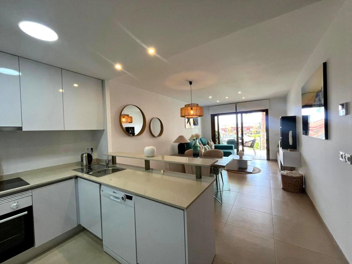 2 Bed Ground Floor Apartment in Los Dolses