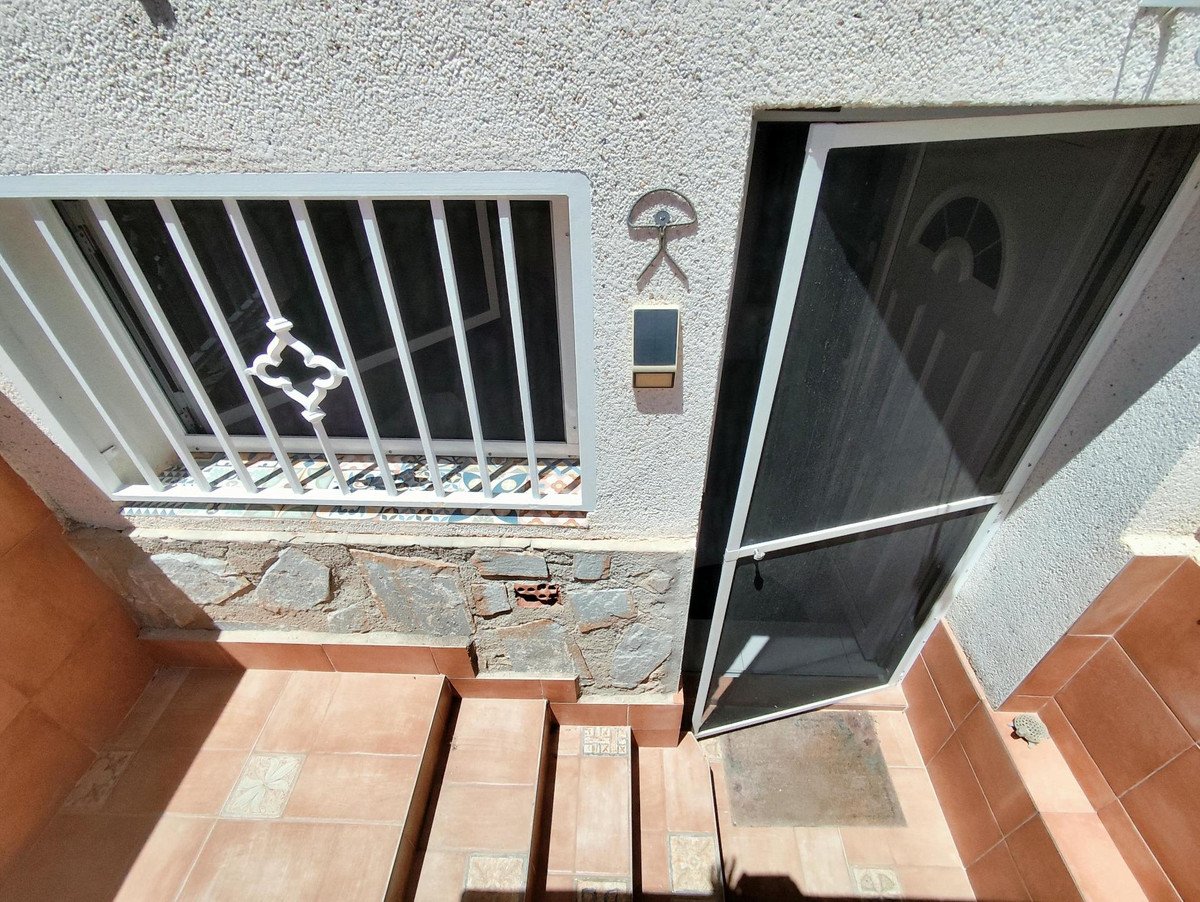 4 Bed Detached Villa in Orihuela Costa