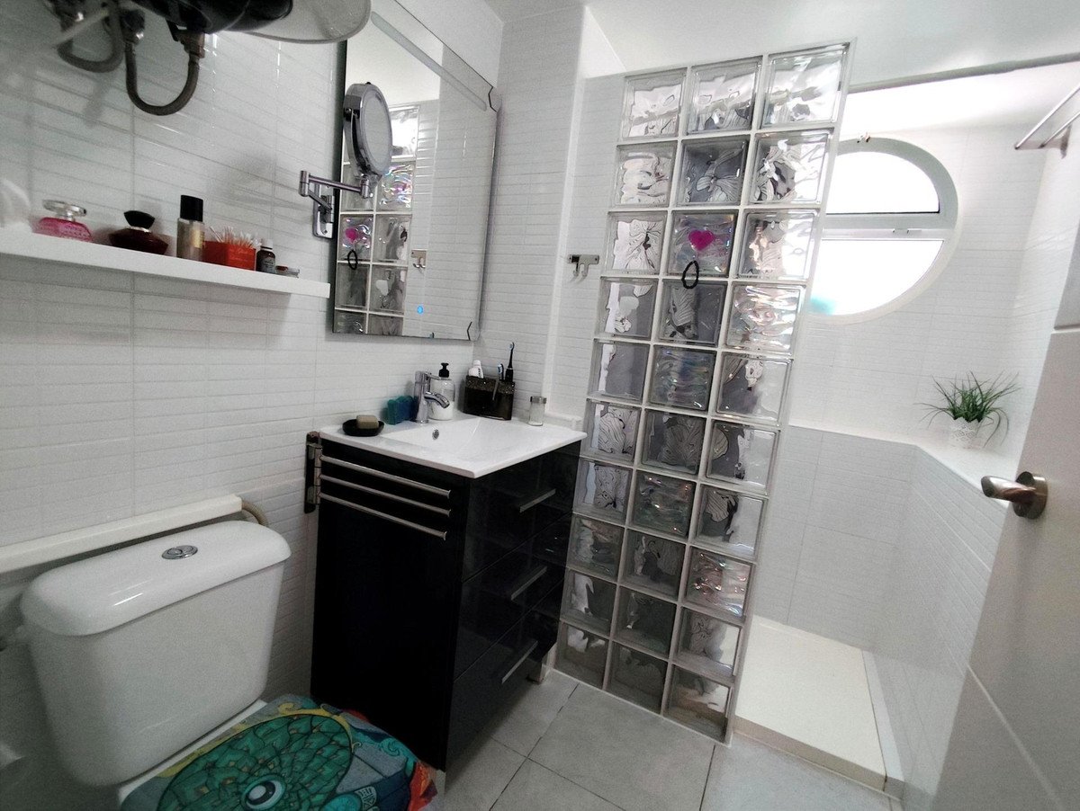 4 Bed Detached Villa in Orihuela Costa