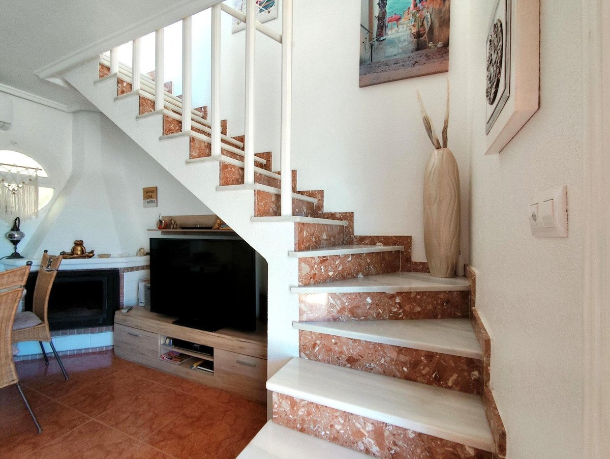 4 Bed Detached Villa in Orihuela Costa