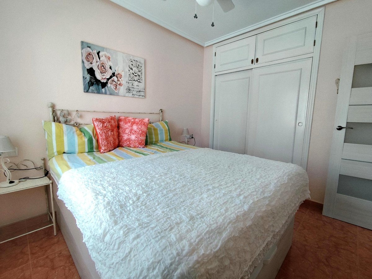 4 Bed Detached Villa in Orihuela Costa