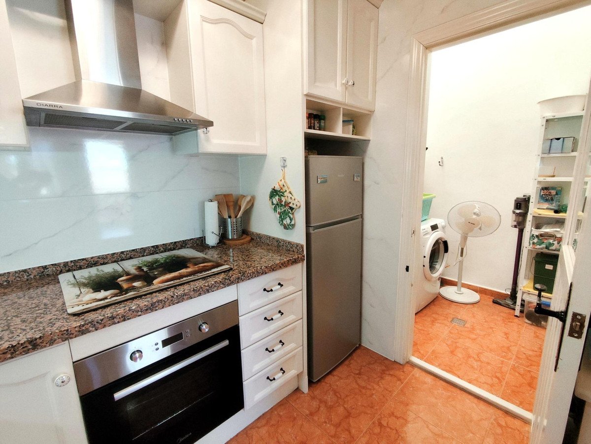 4 Bed Detached Villa in Orihuela Costa