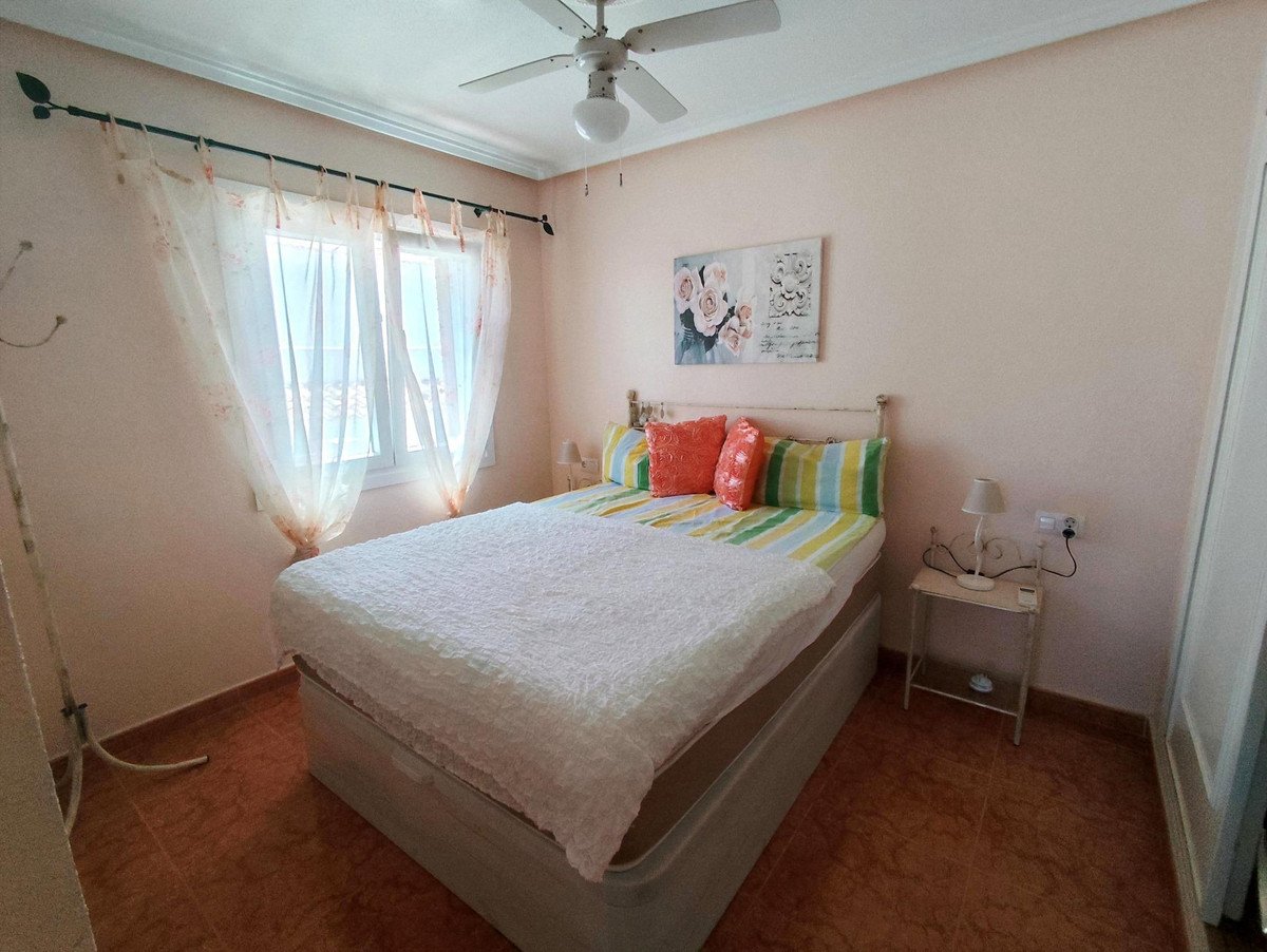 4 Bed Detached Villa in Orihuela Costa